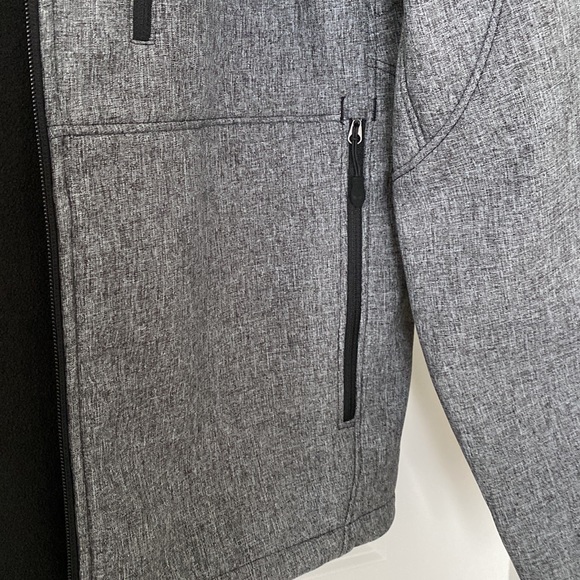 Never Worn Kirkland Men’s Fleece Lind Jacket - Picture 4 of 7